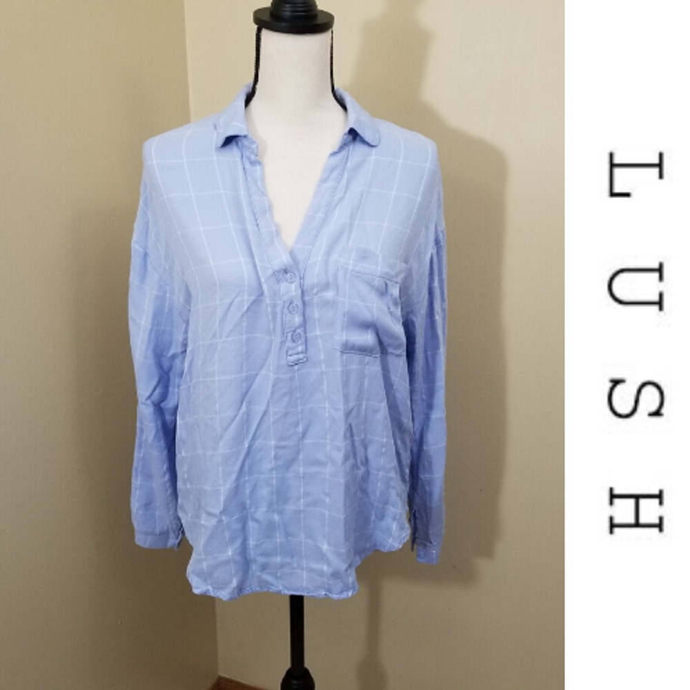 Lush Light Blue 1/2 Button Up Blouse Small